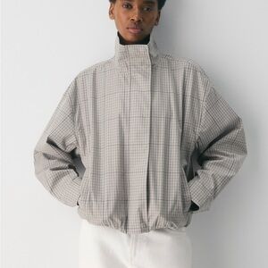 Aritzia Geneva Jacket size M BNWT